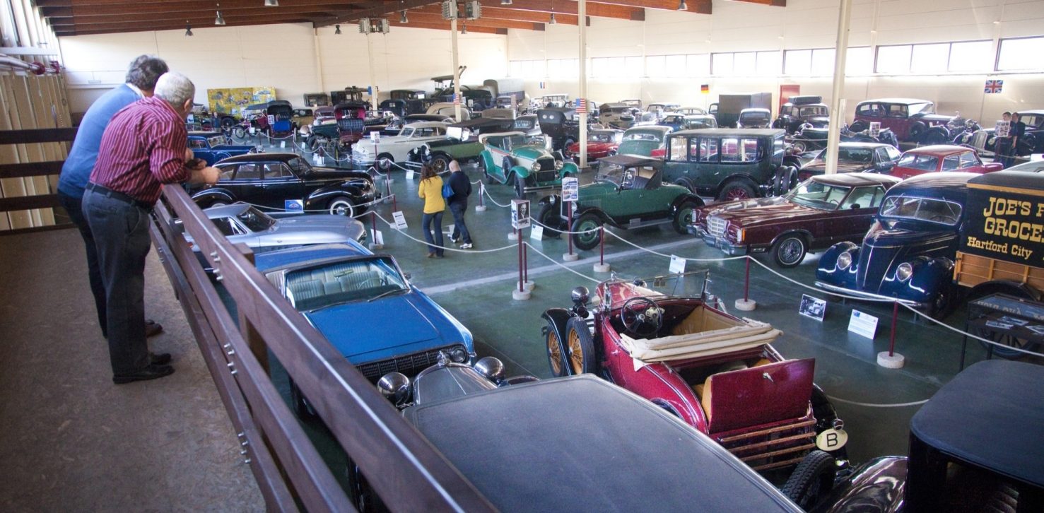 La superbe collection du Musée de l'Auto-Collection Mahy © visitwapi - Jan D'Hondt